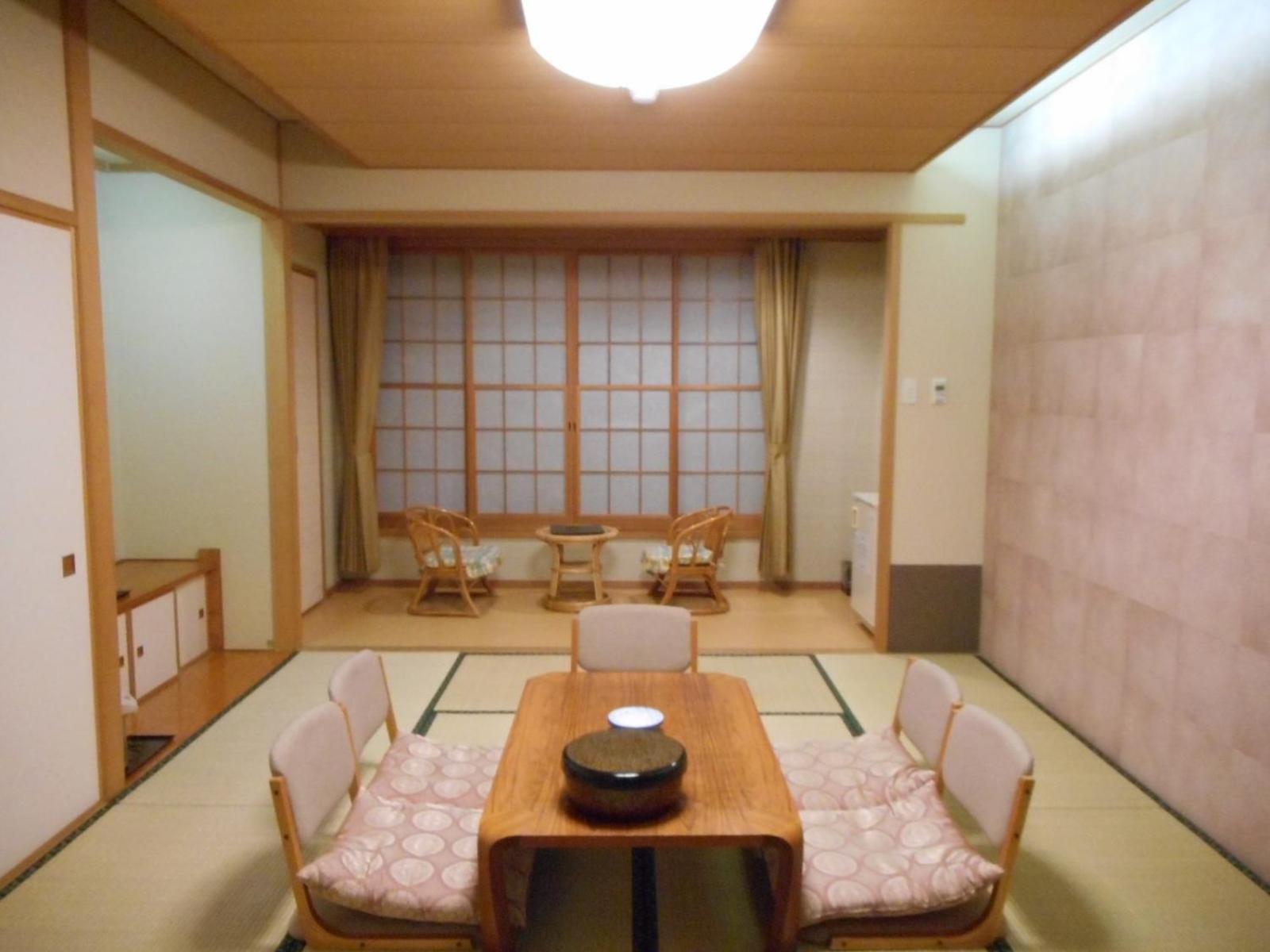 Okutamaji Hotel Ome ภายนอก รูปภาพ